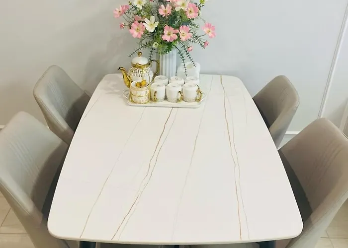 Huy Hoang Apartment