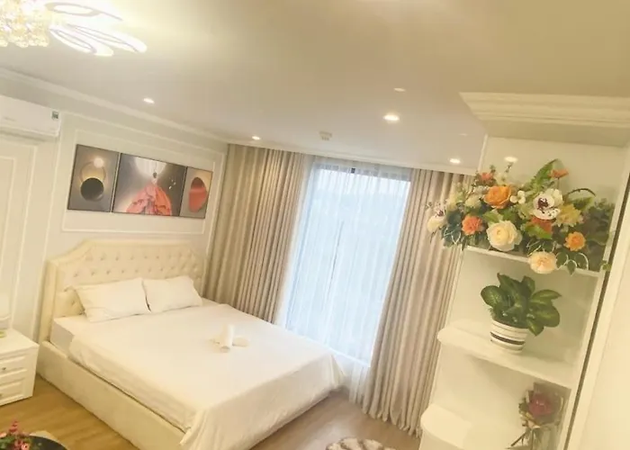 Apartment Huy Hoang *